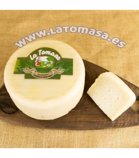 QUESO SEMICURADO LA TOMASA PURO DE OVEJA CUÑA DE ± 450 gr.