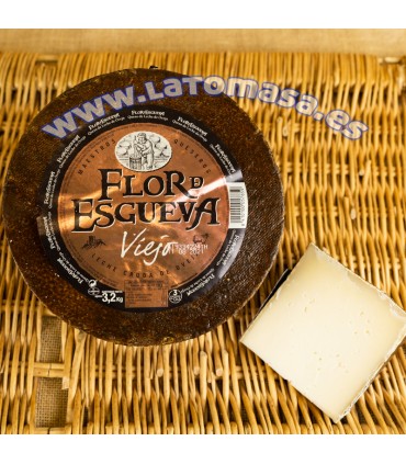 QUESO VIEJO OVEJA FLOR DE ESGUEVA CUÑA DE ± 450 gr.