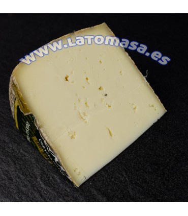 QUESO SEMICURADO CAMEROS CUÑA DE ±450 gr.