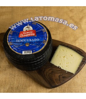 QUESO SEMICURADO GARCIA BAQUERO CUÑA DE ± 450 gr.